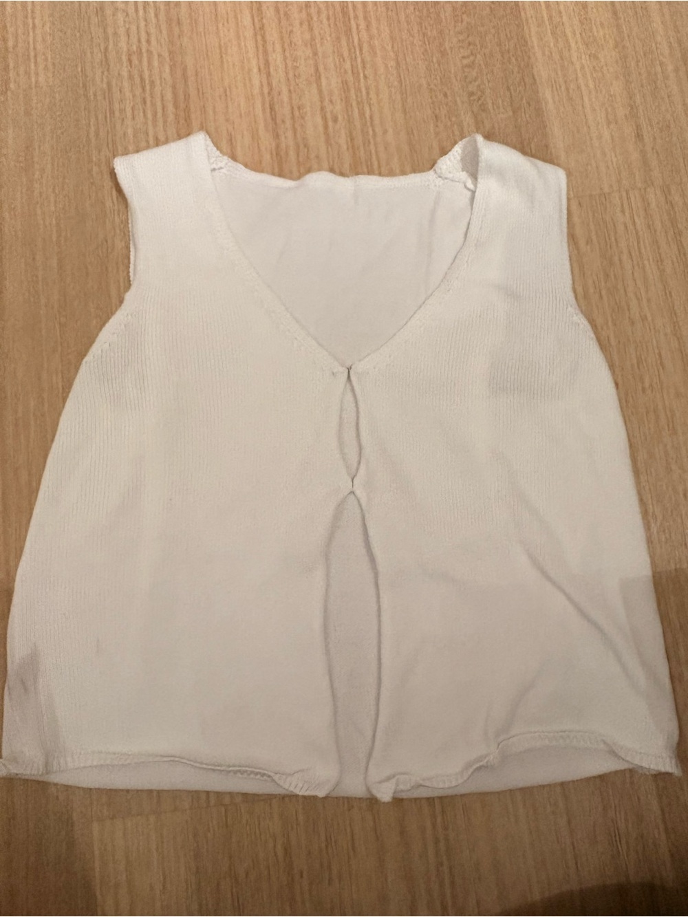 White Sleeveless V-Neck Knit Top